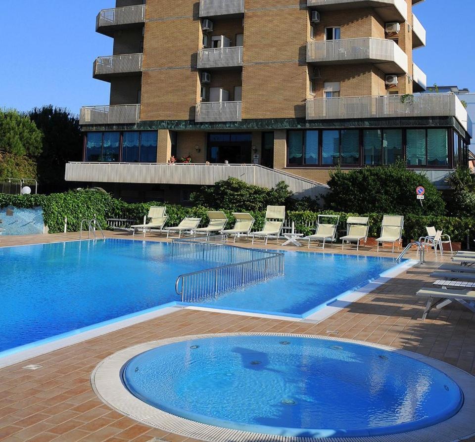 Hotel Delle Rose 3*